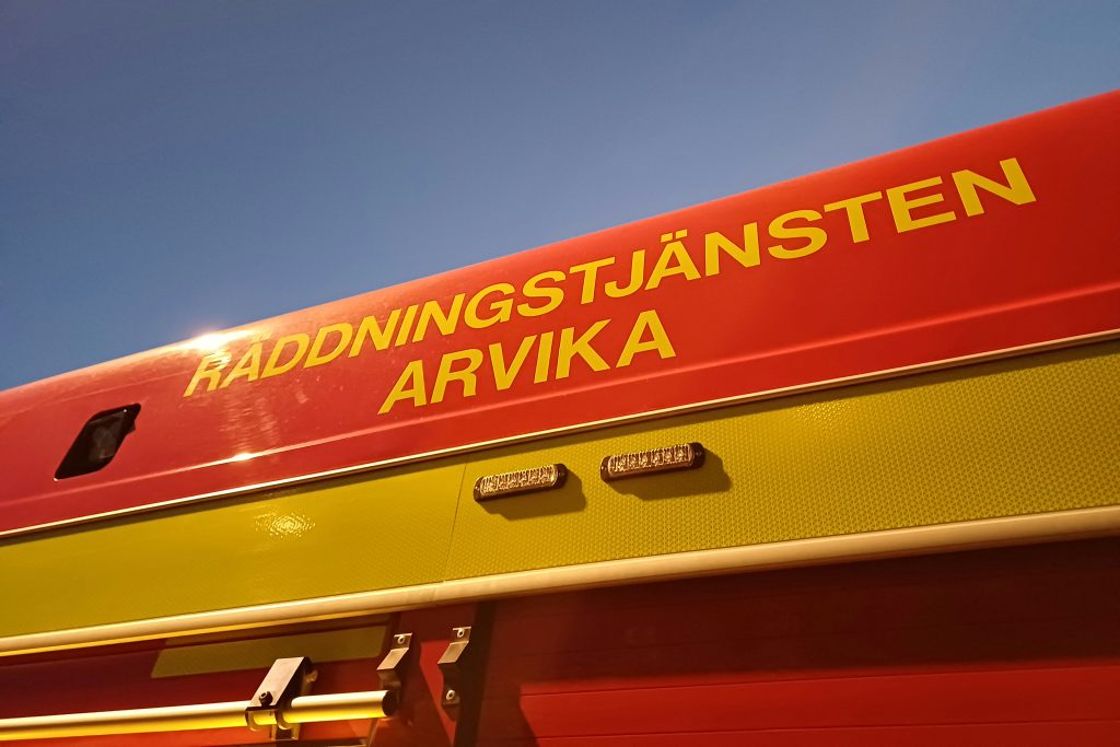Brandbil. Räddningstjänsten. Genre. Genrebild. Utryckning.
