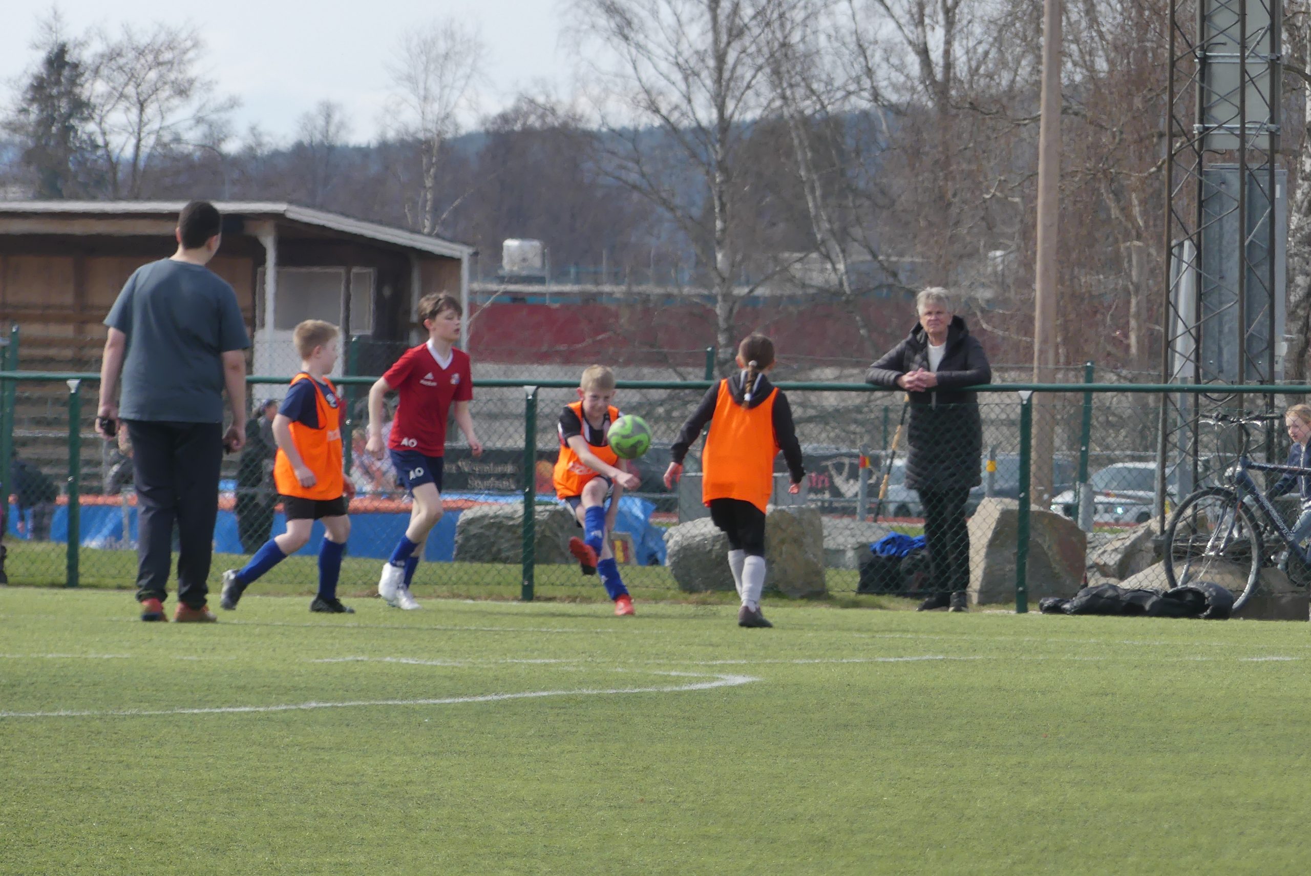 Klassfotboll på Vik i Arvika. Foto: Sakeus Berg.