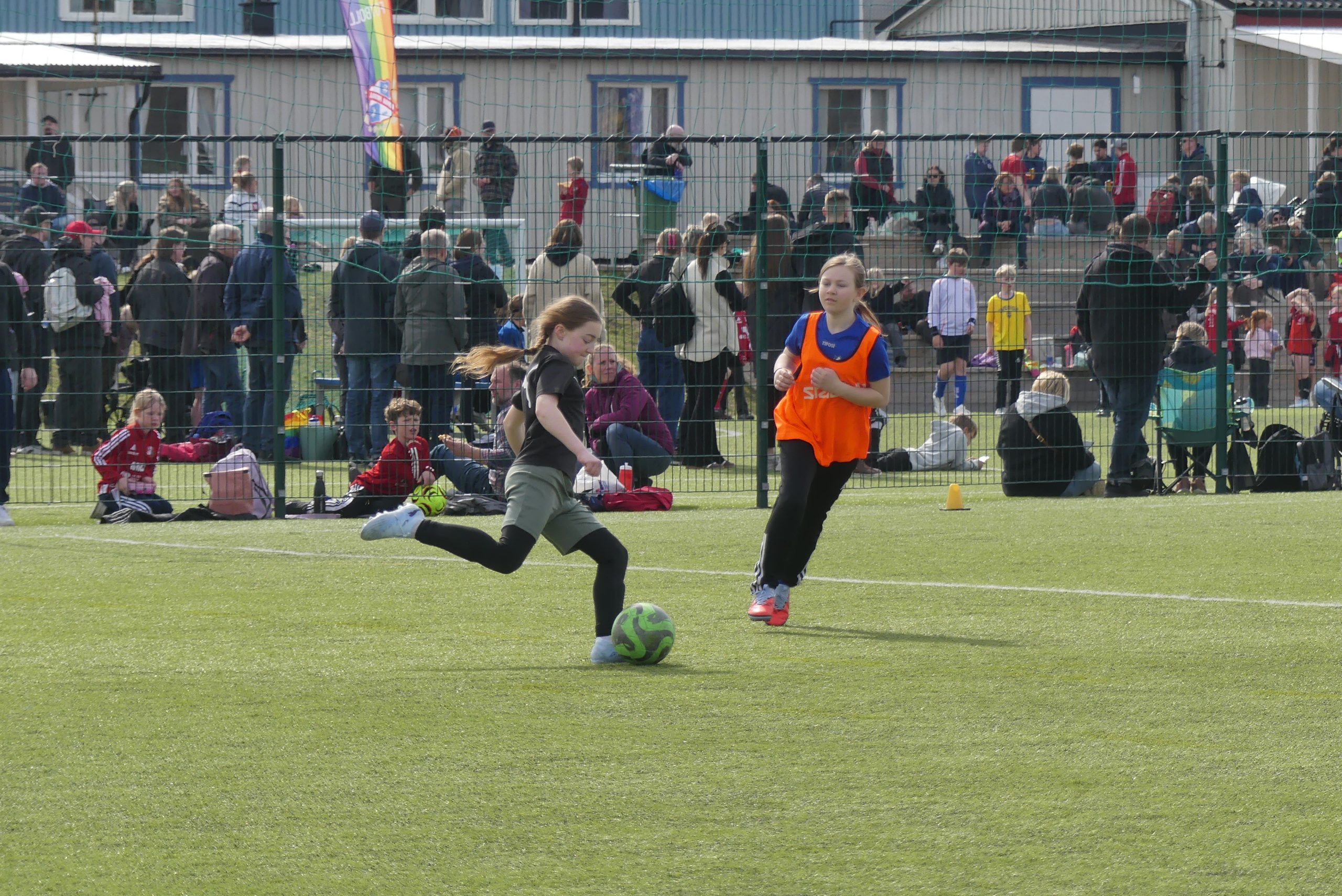 Klassfotboll på Vik i Arvika. Foto: Sakeus Berg.