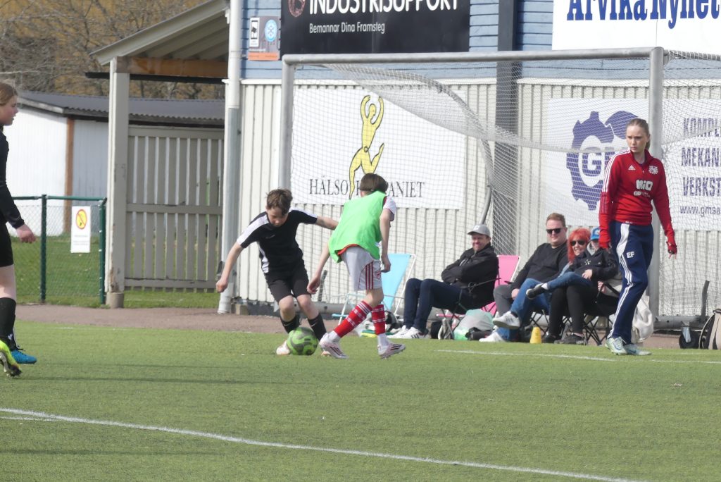 Klassfotboll på Vik i Arvika. Foto: Sakeus Berg.