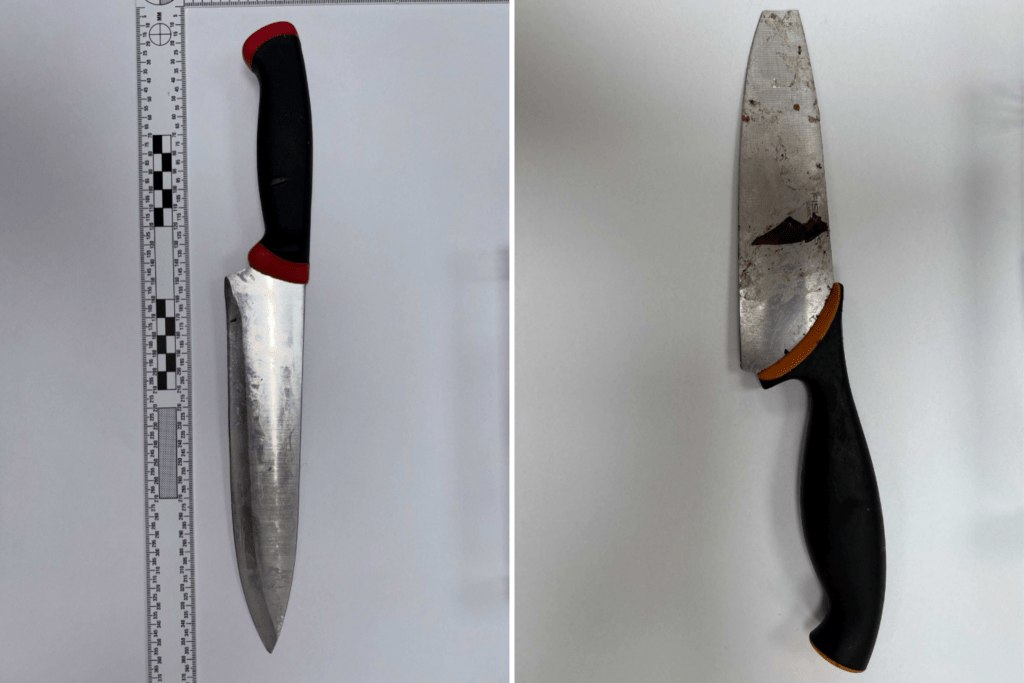 Två knivar har tagits i beslag av polisen. Bild från polisens förundersökningsprotokoll.