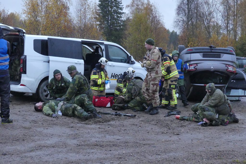 Stor totalförsvarsövning vid gränsen. Foto: Sakeus Berg.