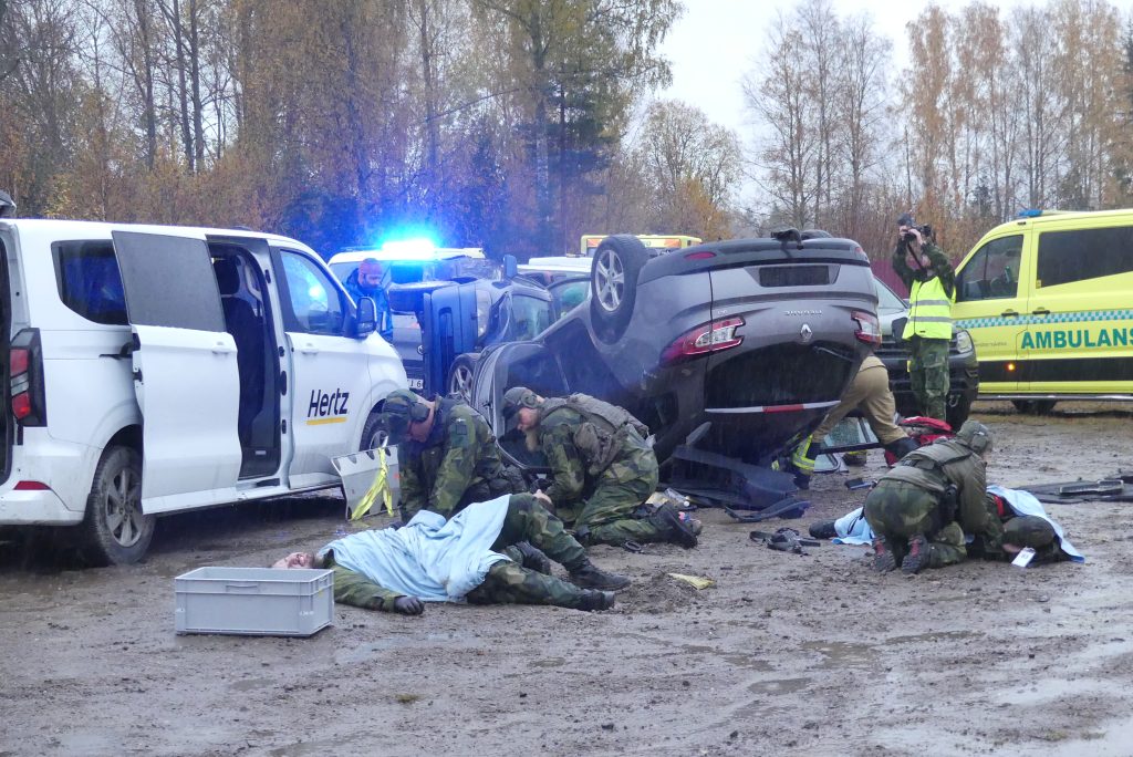 Stor totalförsvarsövning vid gränsen. Foto: Sakeus Berg.
