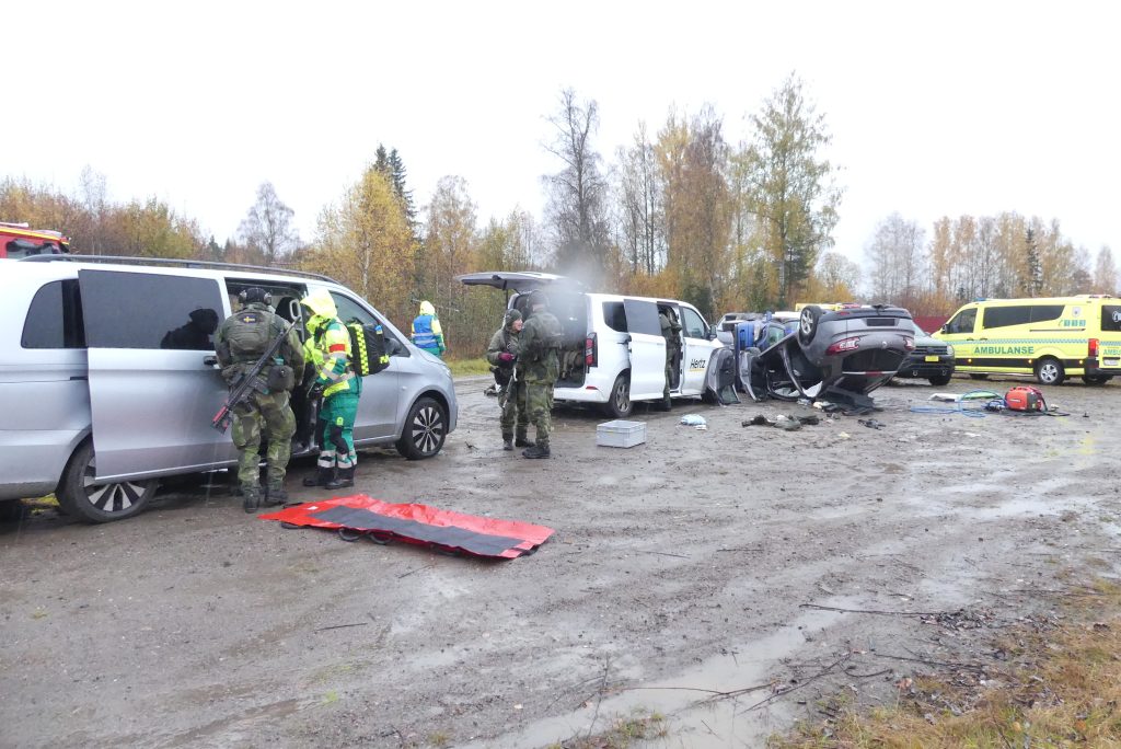 Stor totalförsvarsövning vid gränsen. Foto: Sakeus Berg.